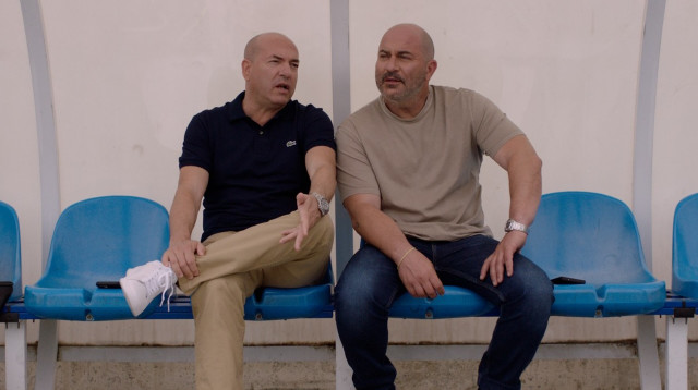 ליאור רז ואייל ברקוביץ' בקמפיין ל"בריטניה ישראל" (צילום: בבושקה הפקות)