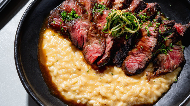 אונטריב בולגוגי, מסעדת a (צילום: אסף קרלה)