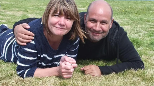 ניקי וייק ובעלה אנדי שהלך לעולמו (צילום: Jam Press/Nikki Wake/Widows Fire Dating)