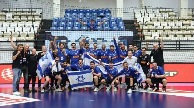  (צילום: אתר רשמי, סורין פנה, איגוד הכדוריד)