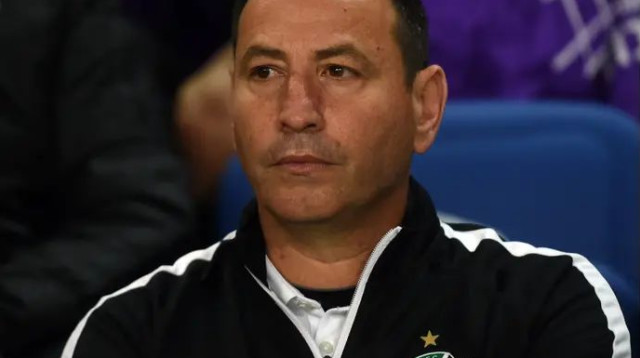 אליפות חמישית שלו לפני המעבר (הזמני) לבוגרים. מרדכי (צילום: ברני ארדוב)