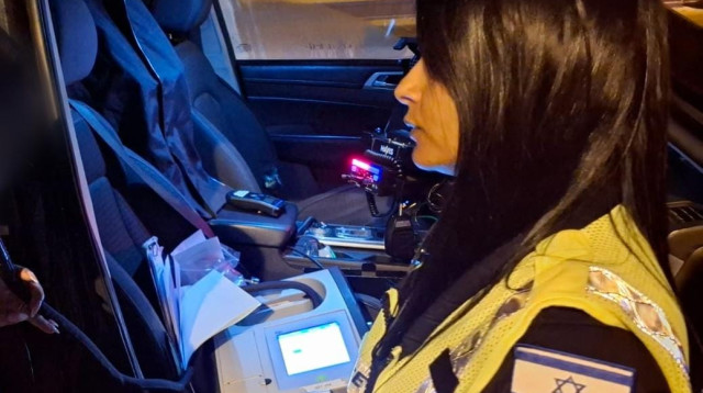 פעילות אכיפת תנועה במרחב דן (צילום: דוברות המשטרה)