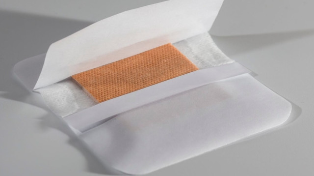 תחבושות מנחושת (צילום: יח"צ)