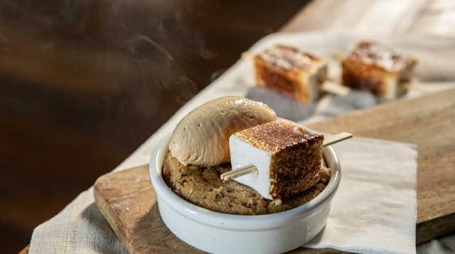 פאדג' וסמורס בקלארו (צילום: גל קלדרון)