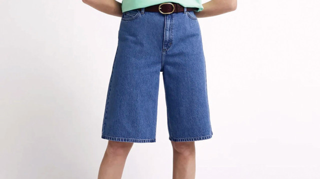  349.90 ש"ח, ג’ינס קצר בגזרת ברמודה - LEE (צילום: יחצ חול)