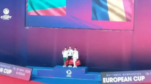 הישג נהדר. מיטל סומקין על הפודיום (צילום: באדיבות המצולמים)