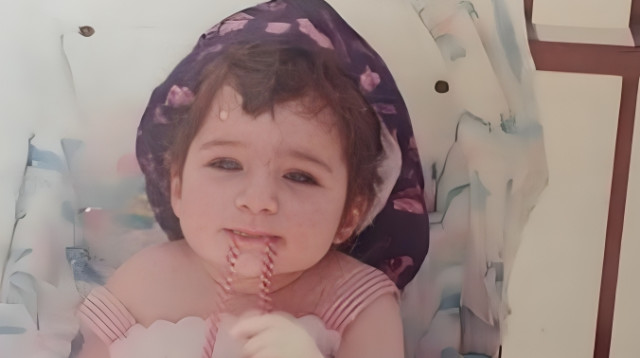 זהו את הסלב: מי הילדה המתוקה בתמונה? (צילום: פרטי)