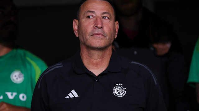 המאמן הזמני של מכבי חיפה, איתי מרדכי (צילום: מאור אלקסלסי)