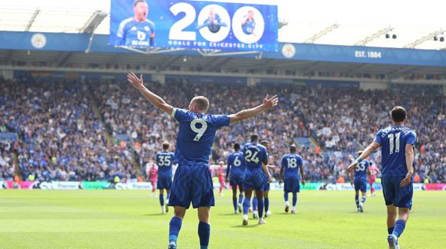 וארדי חוגג את השער ה-200 שלו בלסטר (צילום: George Wood)