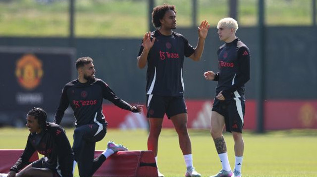 ג'ושוע זירקזי באימון מנצ'סטר יונייטד (צילום: Ben Roberts Photo)