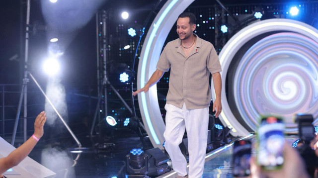 הדייר החמישי שנכנס לבית האח הגדול - ארז מוגרבי (צילום: מיכה לובטון)