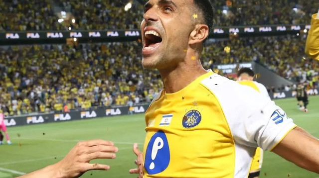 שחקן מכבי תל אביב, ערן זהבי (צילום: אודי ציטיאט)