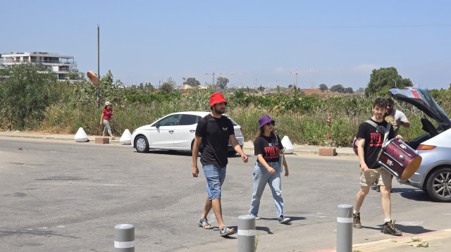 כניסתו לכלא של קצין צה"ל שסירב להתייצב לסבב נוסף של מילואים (צילום: באדיבות "חיילים למען החטופים")