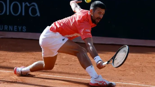 במוקד, כרגיל. ג'וקוביץ' (צילום: רויטרס)