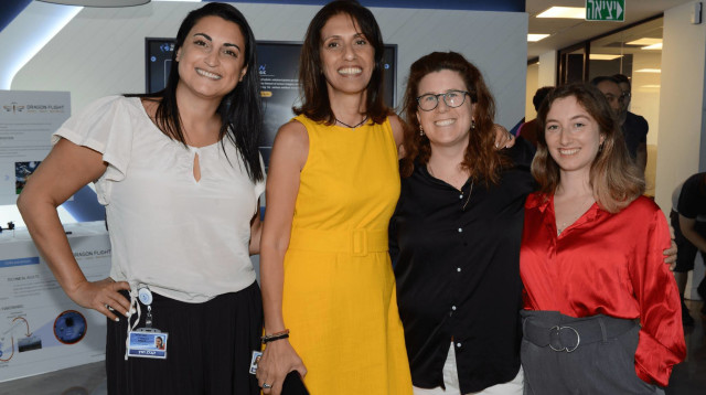 הנהלת ASTRA (צילום: ASTRA)