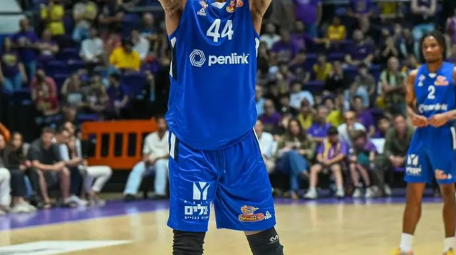 המשכיות. סטויארט (צילום: ברני ארדוב)