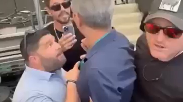 אלמוג כהן בעימות עם אבי דבוש (צילום: מתוך טוויטר)