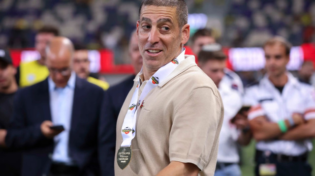 רן קוז'וך, מאמן הפועל באר שבע (צילום: מאור אלקסלסי)