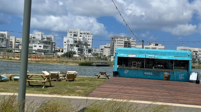 שכונת אגמים אשקלון (צילום: באדיבות אזורים)