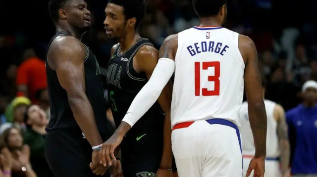 בכושר שיא. זאיון חוגג עם הרב ג'ונס (צילום: אימג'בנק  GettyImages, Sean Gardner)