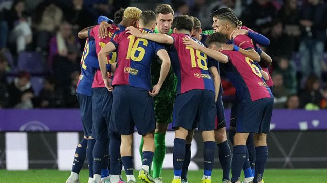 שחקני ברצלונה (צילום: CESAR MANSO)