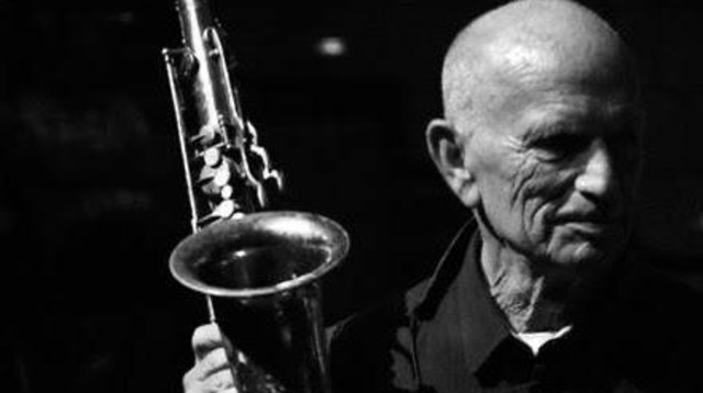 הסקסופוניסט מרטון קם (צילום: יוסי צבקר)