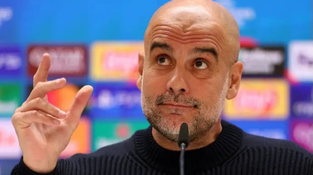 נהנה. פפ גווארדיולה (צילום: רויטרס)