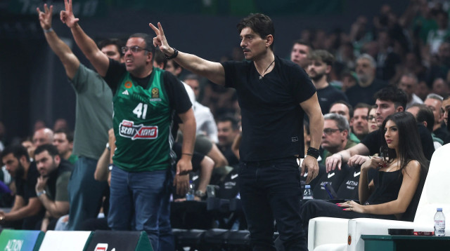 דימיטריס ינאקופולוס, בעלי פנאתינייקוס (צילום: GettyImages, DIMITRIS KAPANTAIS/SOOC/AFP)