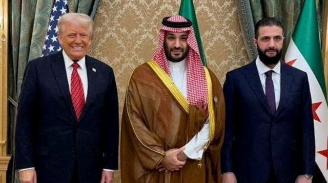 אחמד א-שרע (ג'ולאני), דונלד טראמפ ומוחמד בן סלמאן (צילום: רויטרס)