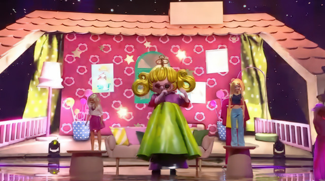 הזמר במסכה (צילום: קשת 12)