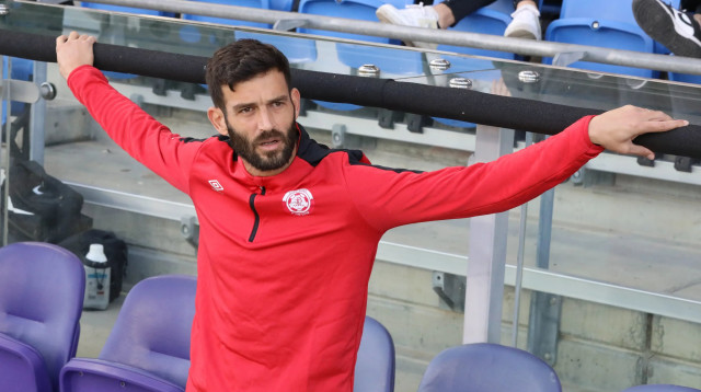 עוזר המאמן של הפועל חדרה, חנן ממן (צילום: שלומי גבאי)