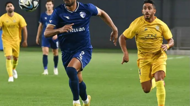 קרית שמונה תתאושש? נועם כהן לפני אופק עובדיה (צילום: ברני ארדוב)