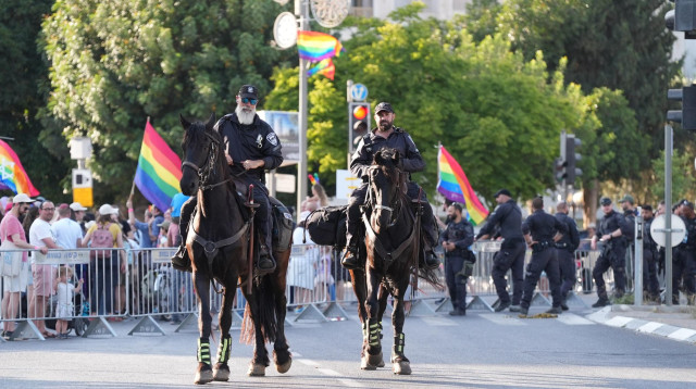 מצעד הגאווה בירושלים (צילום: דוברות המשטרה)