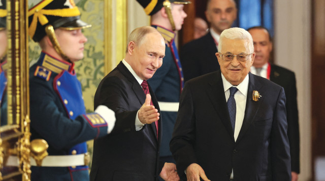 אבו מאזן וולדימיר פוטין (צילום: רויטרס)