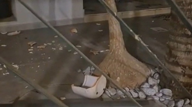 הנזק בבית משפחת אטרקצ'י (צילום: שימוש לפי סעיף 27 א')