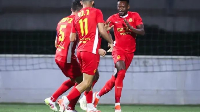 גם הוא מצפה לפתוח. אנסה (צילום: מאור אלקסלסי)