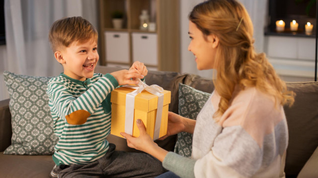 איך מתנות סוף שנה משפיעות על מוטיבציה והצלחה? (צילום: FREEPIK)