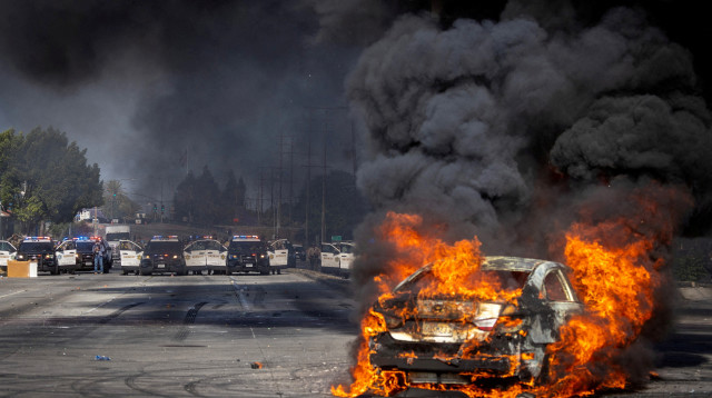 מחאות בלוס אנג'לס (צילום: רויטרס)