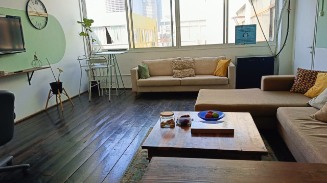 "רואים שקוף" - בית לשיקום גברים נפגעי זנות (צילום: ללא)