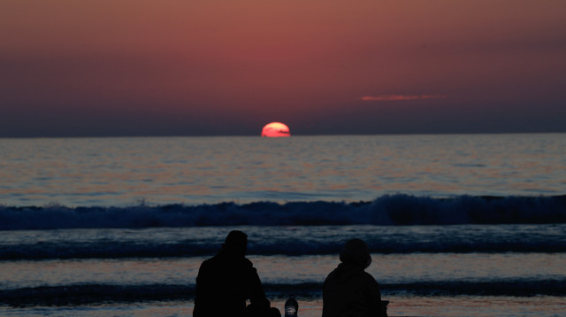 החוף בלבנון (צילום: רויטרס)
