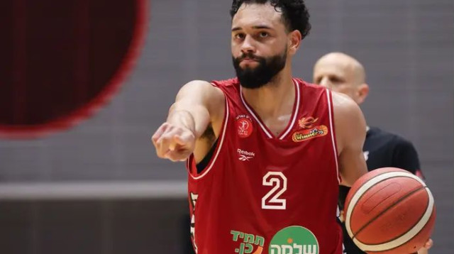 חוזר לאיטליה. טיילר אניס (צילום: מאור אלקסלסי)