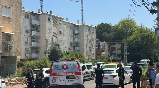 זירת האירוע ברחובות (צילום: אלוני מור)