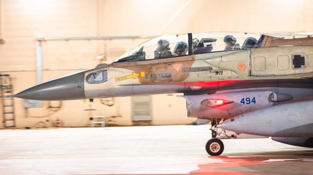 הכנת צוותי האוויר והצוותים הטכניים לקראת התקיפה באיראן (צילום: דובר צה"ל)