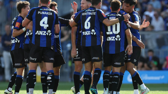 שחקני אוקלנד סיטי FC (צילום: GettyImages)