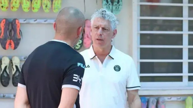 גולדהאר ולאזטיץ' בקריית שלום (צילום: אתר רשמי, מכבי תל אביב בכדורגל)