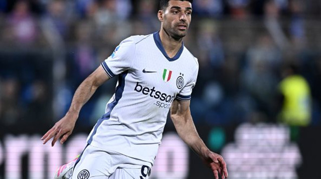 מהדי טארמי חלוץ אינטר ונבחרת איראן (צילום: Image Photo Agency)