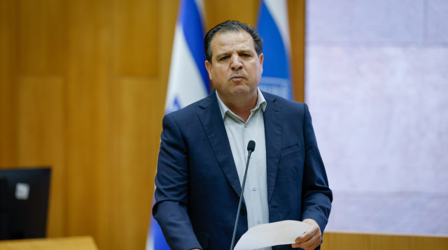 ח"כ איימן עודה (צילום: נועם מושקוביץ דוברות הכנסת)