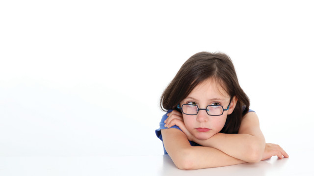 ילדה כועסת - כל דבר הוא מאבק (צילום: אינגאימג')