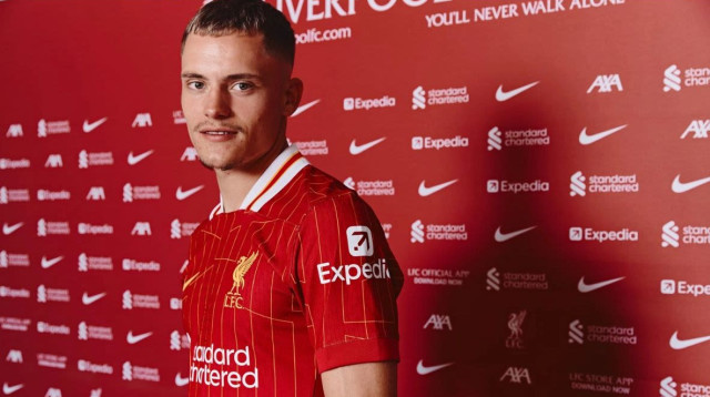 פלוריאן וירץ חתם בליברפול (צילום: האתר הרשמי של ליברפול)