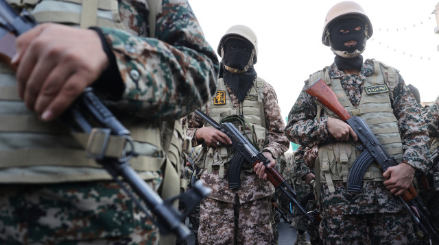 כוחות הבסיג' (צילום: Majid Asgaripour/WANA (West Asia News Agency) via REUTERS)